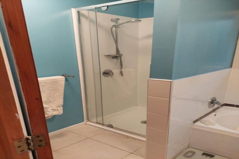 Photo of property in 27 Glen Terrace, Te Puke, 3119