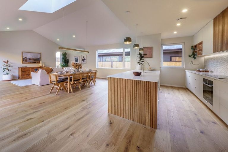 Photo of property in 35 Jack Hanley Drive, Jacks Point, Queenstown, 9371