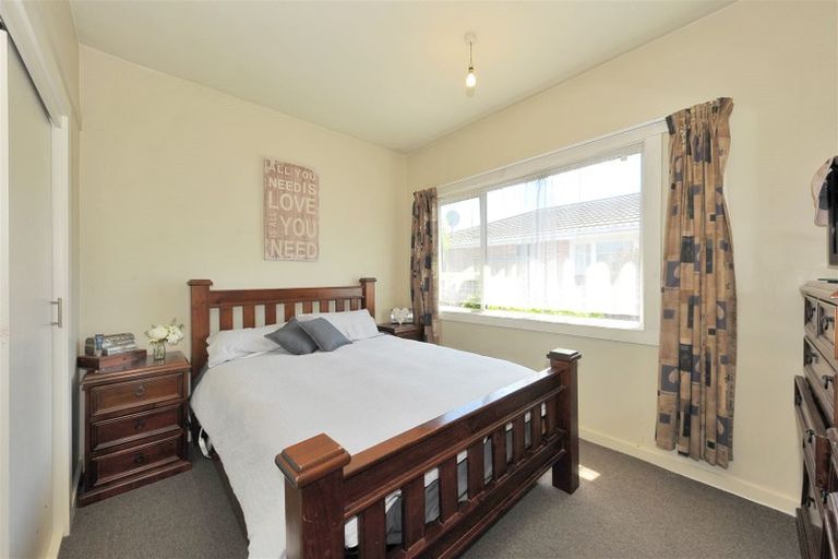 Photo of property in 10 Burwood Road, Burwood, Christchurch, 8083