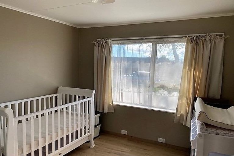 Photo of property in 66 Columbus Crescent, Flaxmere, Hastings, 4120