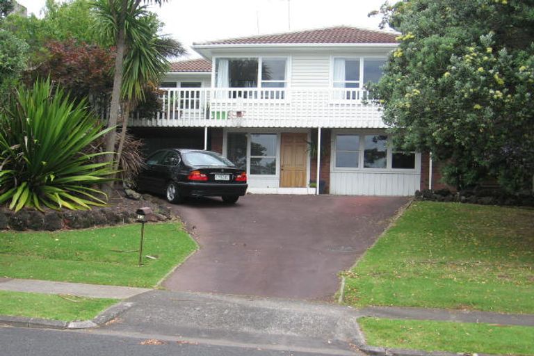 Photo of property in 13 Jade Avenue, Pakuranga Heights, Auckland, 2010
