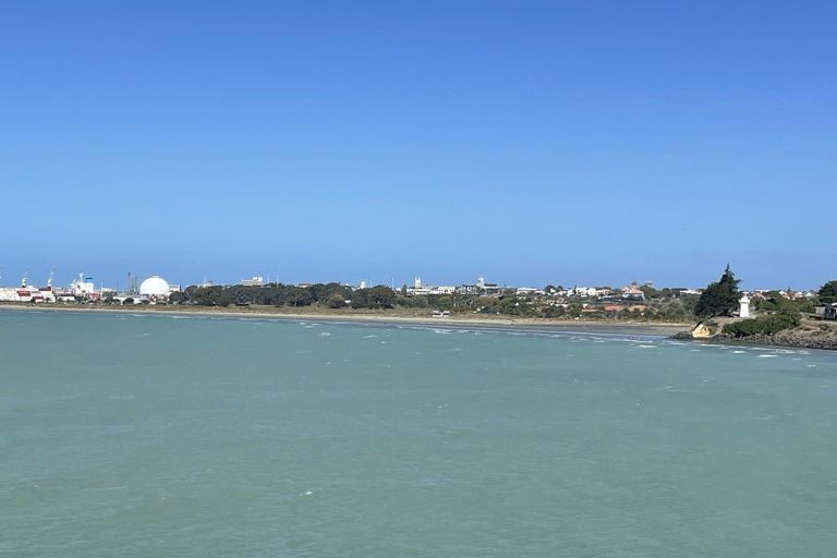 Photo of property in 2 Moore Street, Waimataitai, Timaru, 7910