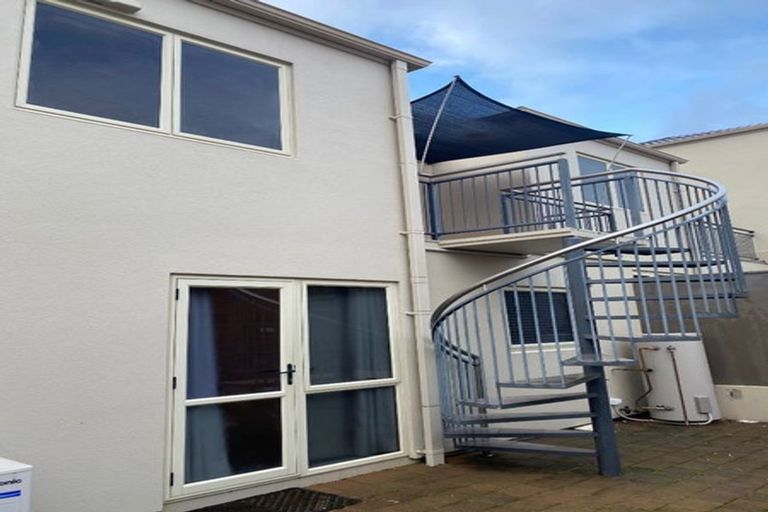 Photo of property in 22e Hunter Street, Hamilton Lake, Hamilton, 3204