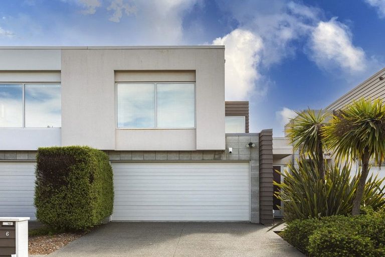 Photo of property in 6 Seager Lane, Hillmorton, Christchurch, 8024