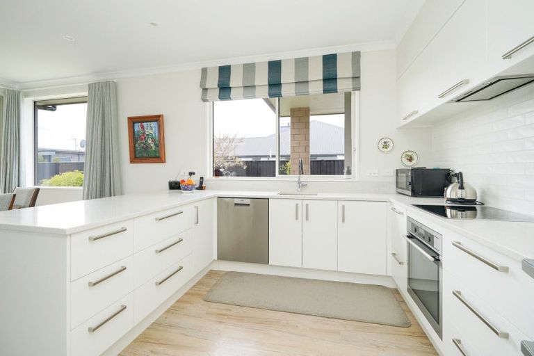 Photo of property in 7 Barker Place, Waikiwi, Invercargill, 9810