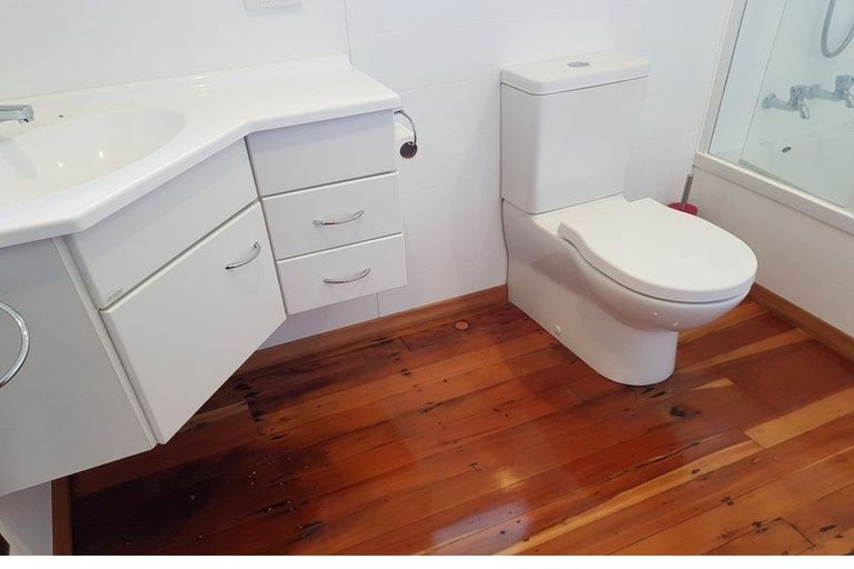 Photo of property in 9 Castor Crescent, Cannons Creek, Porirua, 5024