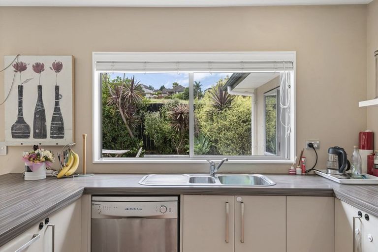Photo of property in 6 Greenway Rise, Gulf Harbour, Whangaparaoa, 0930