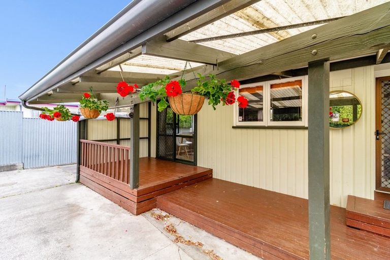 Photo of property in 77 York Avenue, Tamatea, Napier, 4112