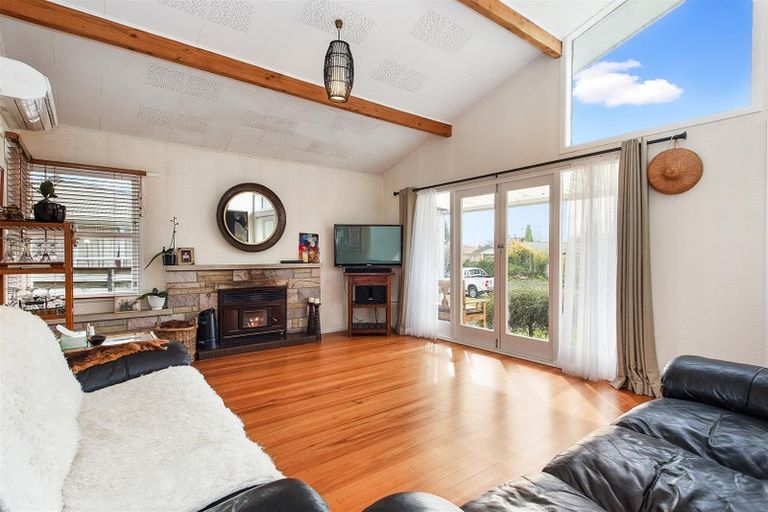 Photo of property in 11 Beech Crescent, Hillcrest, Hamilton, 3216