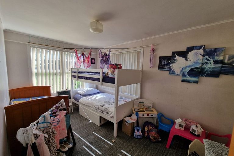 Photo of property in 1 Rothery Road, Hillpark, Auckland, 2102