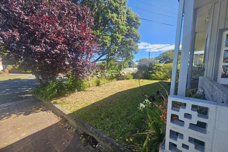 Photo of property in 105 Taita Drive, Avalon, Lower Hutt, 5011