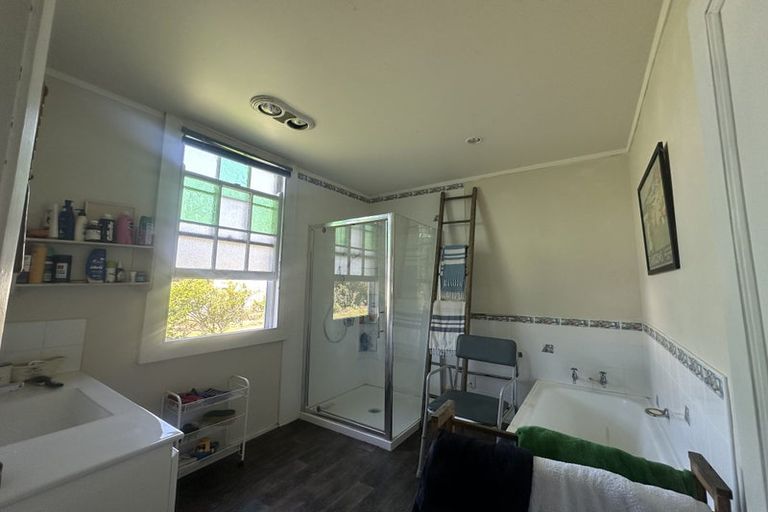 Photo of property in 12 Pine Street, Mangapapa, Gisborne, 4010