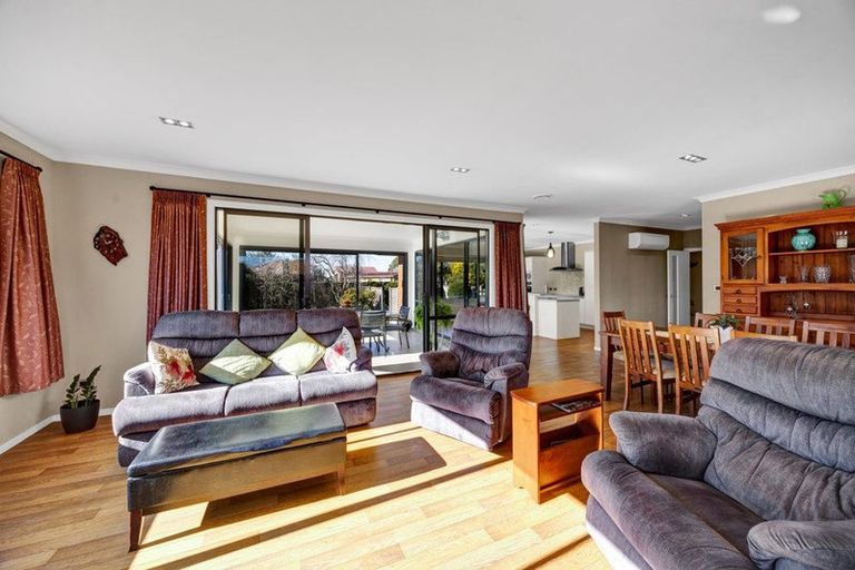 Photo of property in 104b Wills Road, Bell Block, New Plymouth, 4312