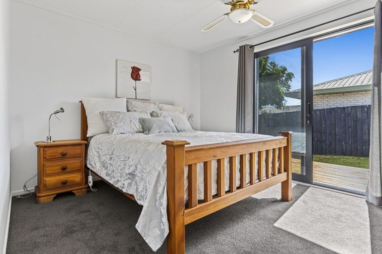 Photo of property in 19 Corinna Street, Welcome Bay, Tauranga, 3112