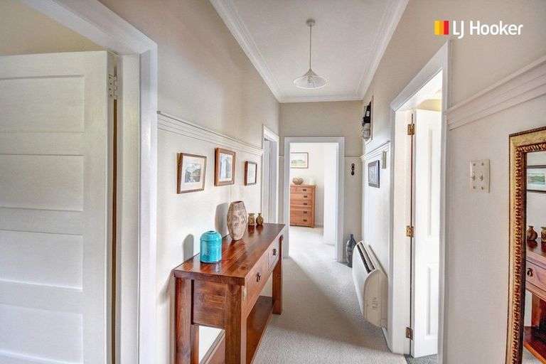 Photo of property in 22 Wharfdale Street, Macandrew Bay, Dunedin, 9014