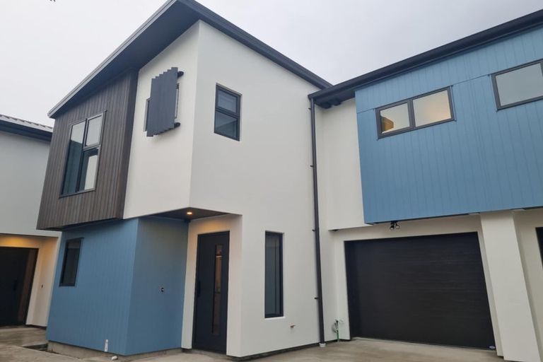 Photo of property in 2b Harley Grove, Boulcott, Lower Hutt, 5010