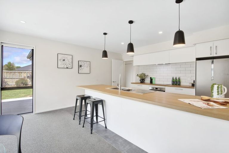 Photo of property in 74 Quinn Crescent, Woodend, 7610