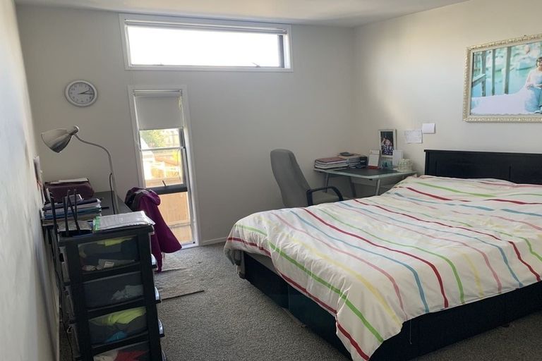 Photo of property in 12a Liquidambar Drive, Hobsonville, Auckland, 0616