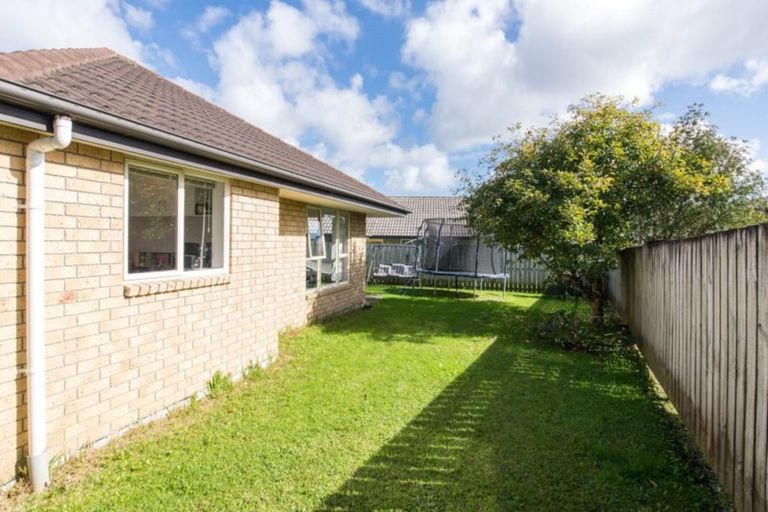 Photo of property in 16 Legacy Drive, Henderson, Auckland, 0612