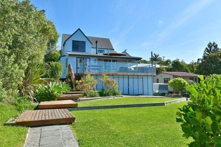 Photo of property in 1 Inca Place, Snells Beach, 0920