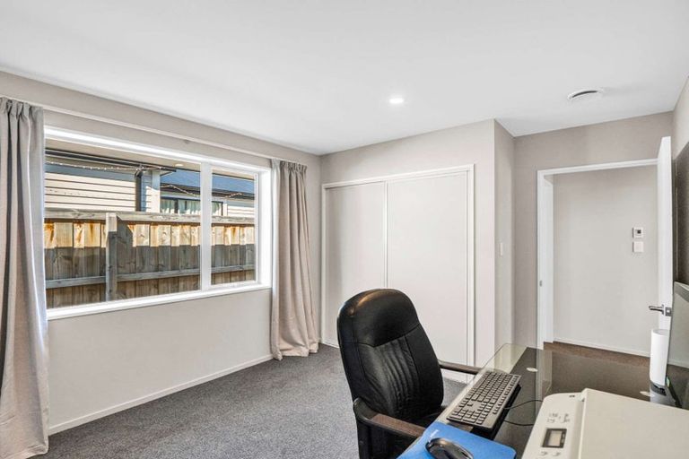 Photo of property in 37 Waituna Street, Pegasus, 7612