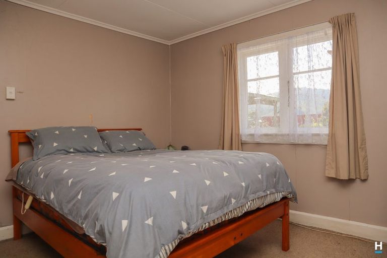 Photo of property in 13 Ohau Street, Dobson, Greymouth, 7805