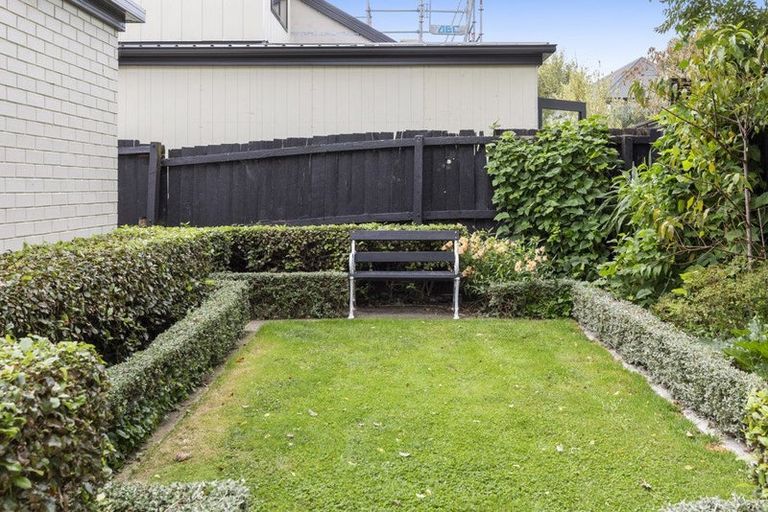 Photo of property in 1/94 Innes Road, St Albans, Christchurch, 8052