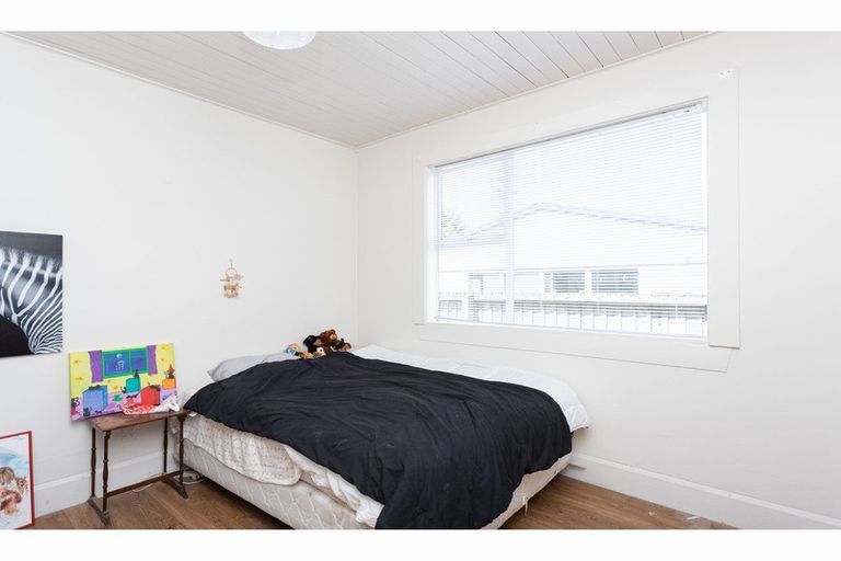 Photo of property in 1/117 Foremans Road, Islington, Christchurch, 8042