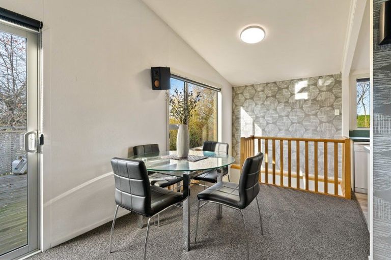 Photo of property in 22 Estuary Crescent, Fairfield, Dunedin, 9018