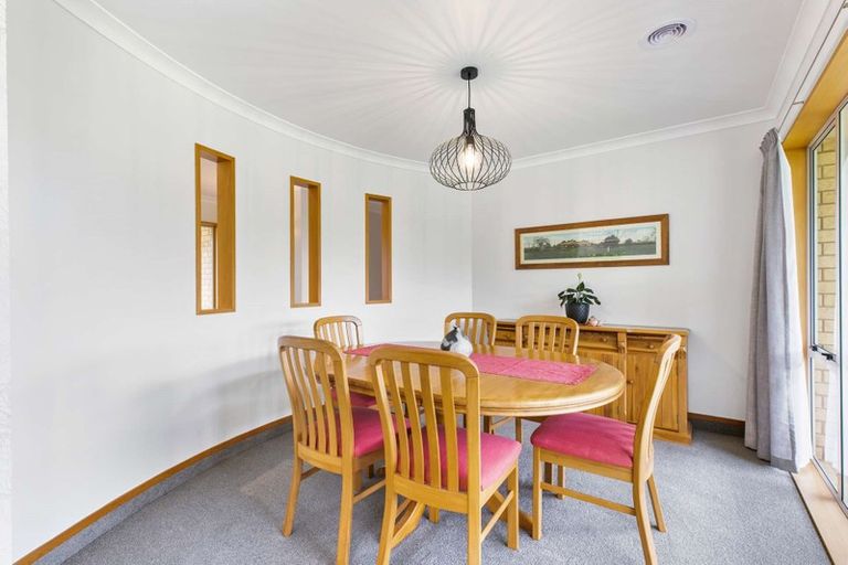 Photo of property in 67 Ayrshire Drive, Grandview Heights, Hamilton, 3200