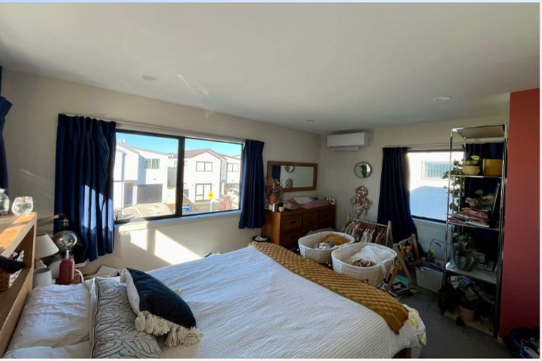 Photo of property in 17 Tumu Road, Papakura, 2110