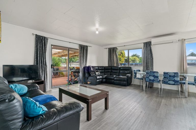 Photo of property in 21a Halsey Road, Manurewa, Auckland, 2102