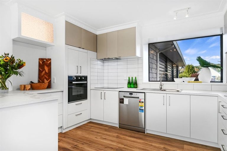 Photo of property in 57 Regency Crescent, Redwood, Christchurch, 8051