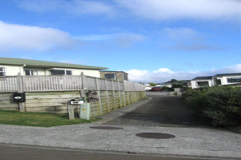 Photo of property in 31b Pelorous Street, Paparangi, Wellington, 6037