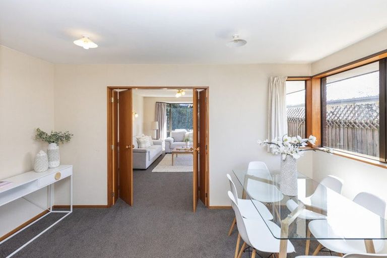 Photo of property in 2/84a Withells Road, Avonhead, Christchurch, 8042