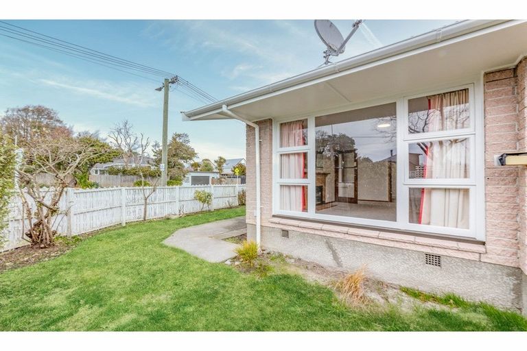 Photo of property in 8 Aorangi Road, Papanui, Christchurch, 8053