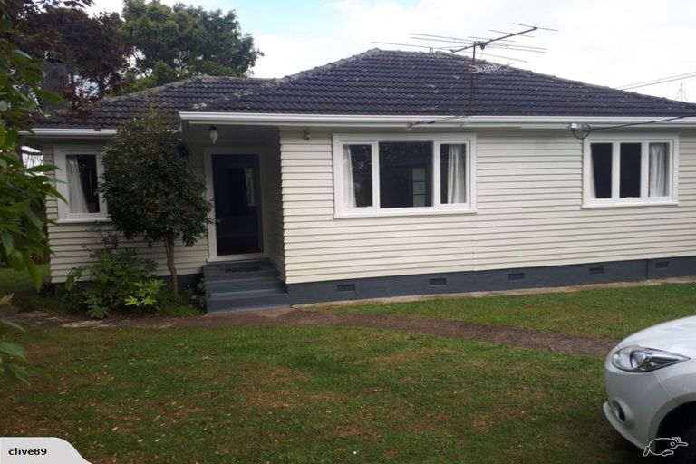 Photo of property in 239 Hepburn Road, Glendene, Auckland, 0602