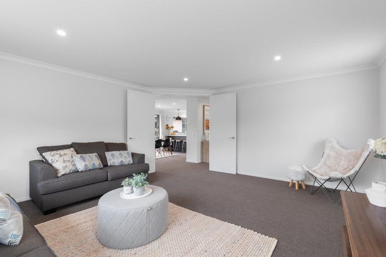 Photo of property in 5 Turnbull Crescent, Wanaka, 9305