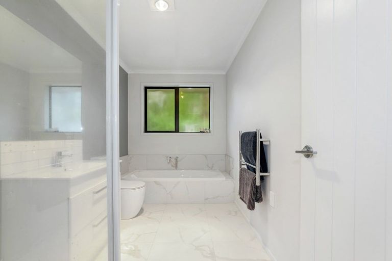 Photo of property in 12b Uta Street, Utuhina, Rotorua, 3015