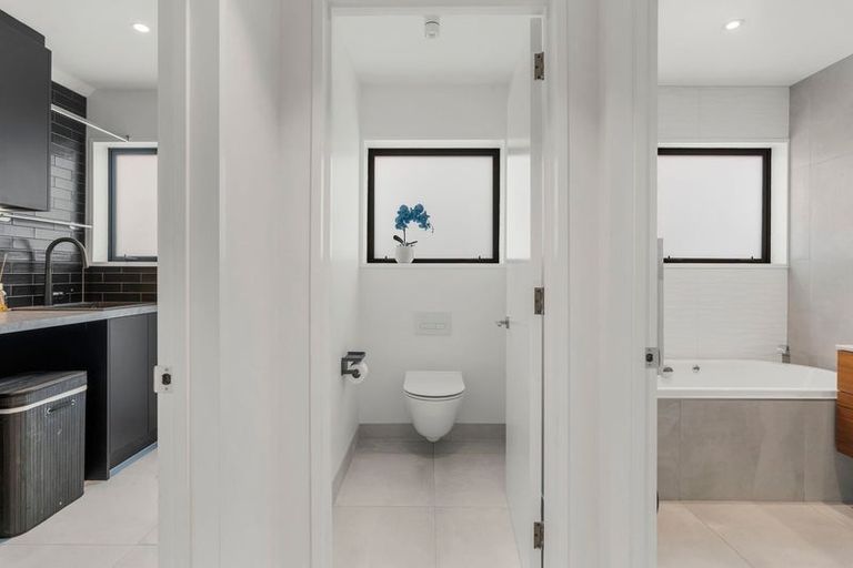 Photo of property in 9 Ringwood Place, Avonhead, Christchurch, 8042