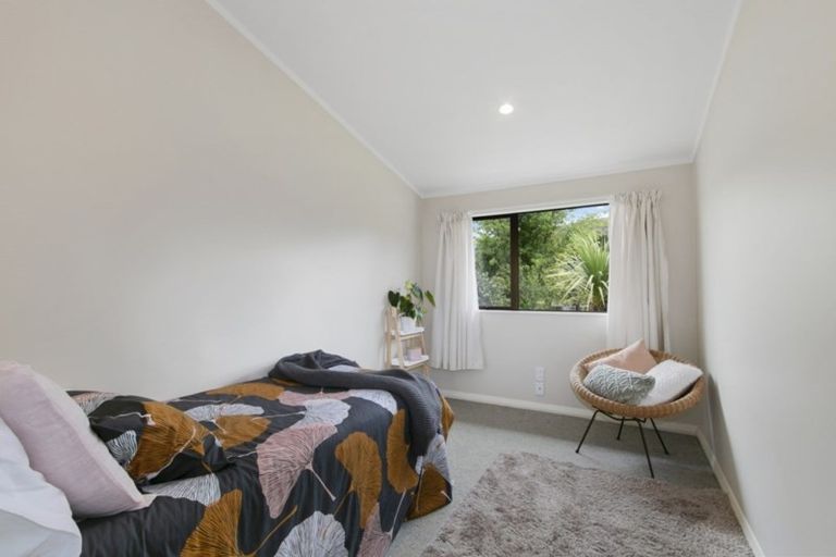 Photo of property in 51 Kaitangata Crescent, Kelson, Lower Hutt, 5010