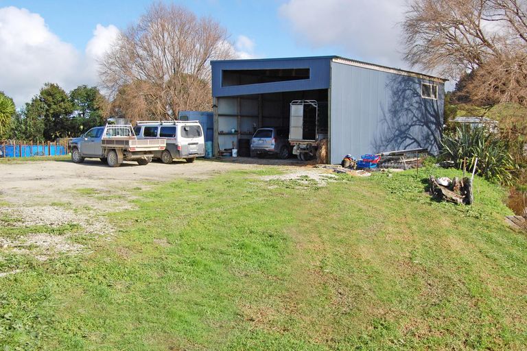 Photo of property in 353a Brown Road, Hakaru, Kaiwaka, 0573