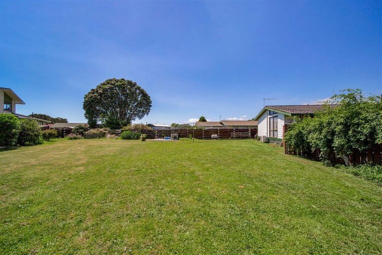 Photo of property in 16d Trimble Place, Bell Block, New Plymouth, 4312