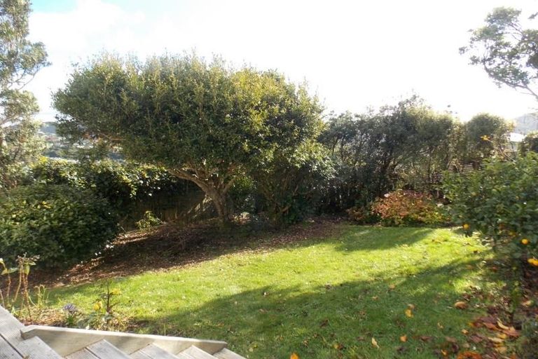 Photo of property in 132 Messines Road, Karori, Wellington, 6012