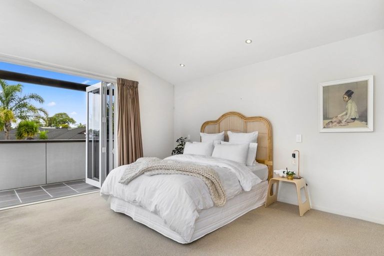 Photo of property in 11 Jarrah Park Drive, Pyes Pa, Tauranga, 3112