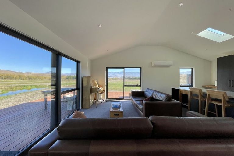 Photo of property in 766 Hakataramea Valley Road, Hakataramea Valley, Kurow, 9498