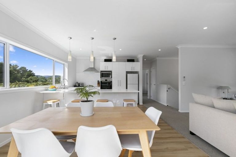 Photo of property in 2/16 Kelso Grove, Kelson, Lower Hutt, 5010