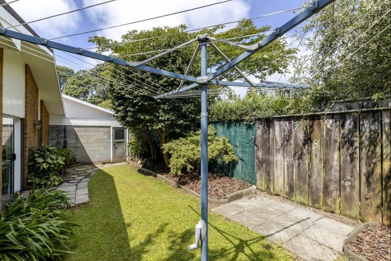 Photo of property in 2/21 Fulford Street, New Plymouth, 4310
