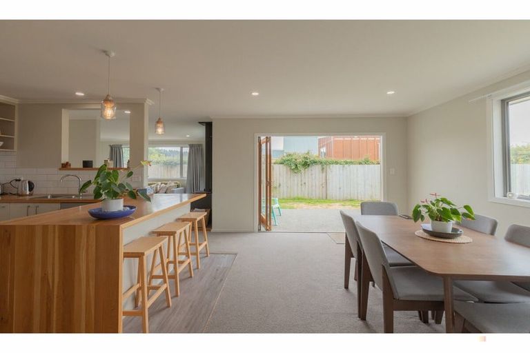 Photo of property in 15 Rhodes Street, Pareora, 7912