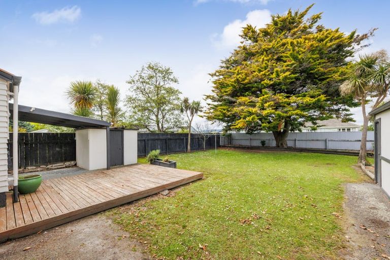 Photo of property in 654 Featherston Street, Roslyn, Palmerston North, 4414